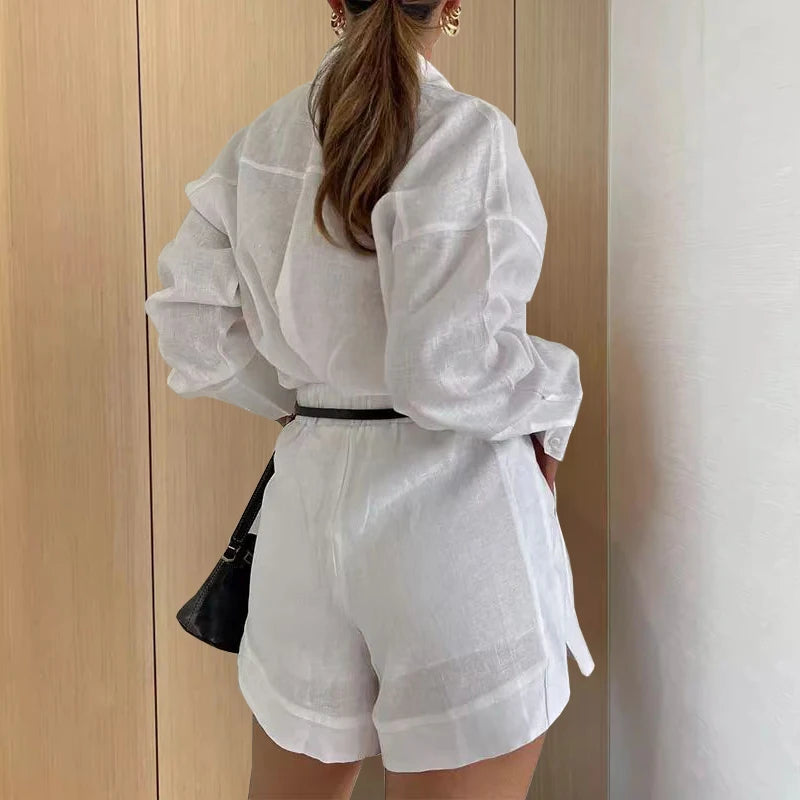 Conjunto de Shorts e Camisa de Manga Longa Elegante